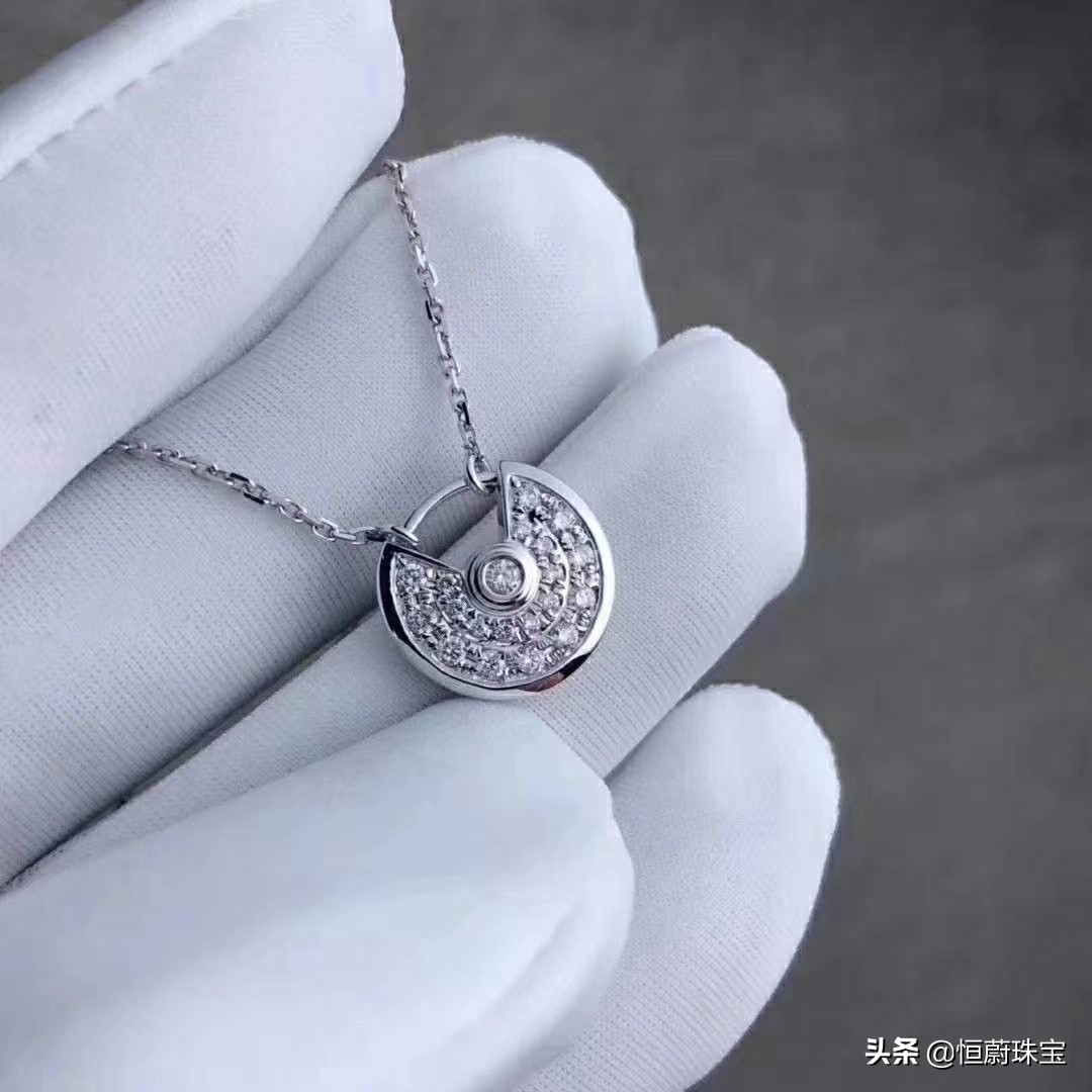七夕情人节最受女生欢迎的十大项链排行榜，卡地亚双环项链排第六