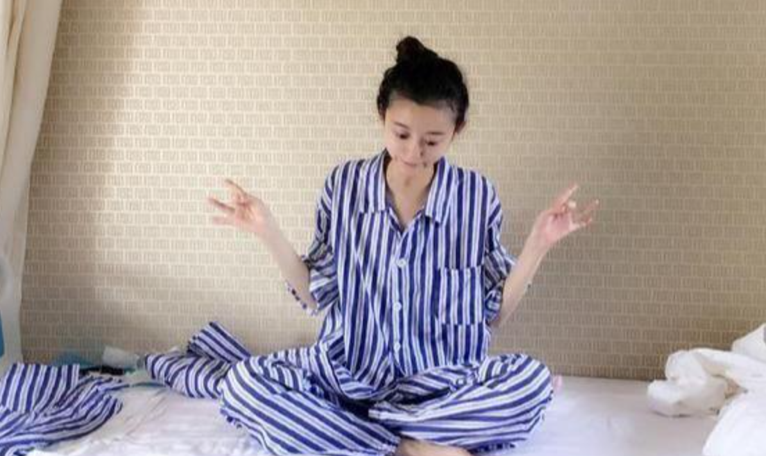 徐婷：全身溃烂医院离世，被8口家人吸血数年，死后姐姐蹭热度？