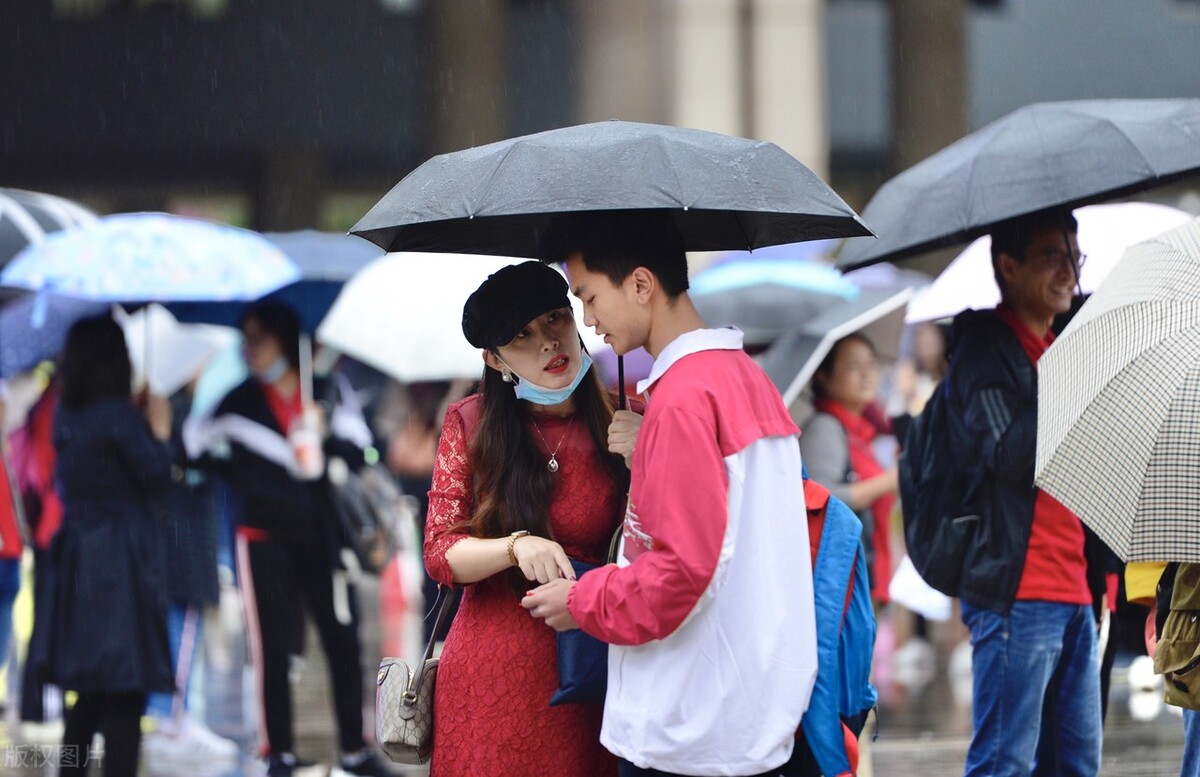 高考345分上什么学校（多个省份高考分数线出炉）