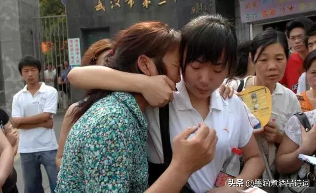 忆往昔：回顾高考40年，每一张照片都是一代人的青春写照