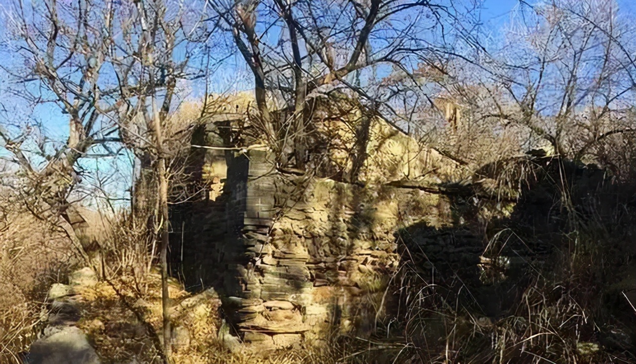 神秘失踪事件(13年前，北京一教师爬山神秘失踪，搜救时发现一张纸条，引发猜想)