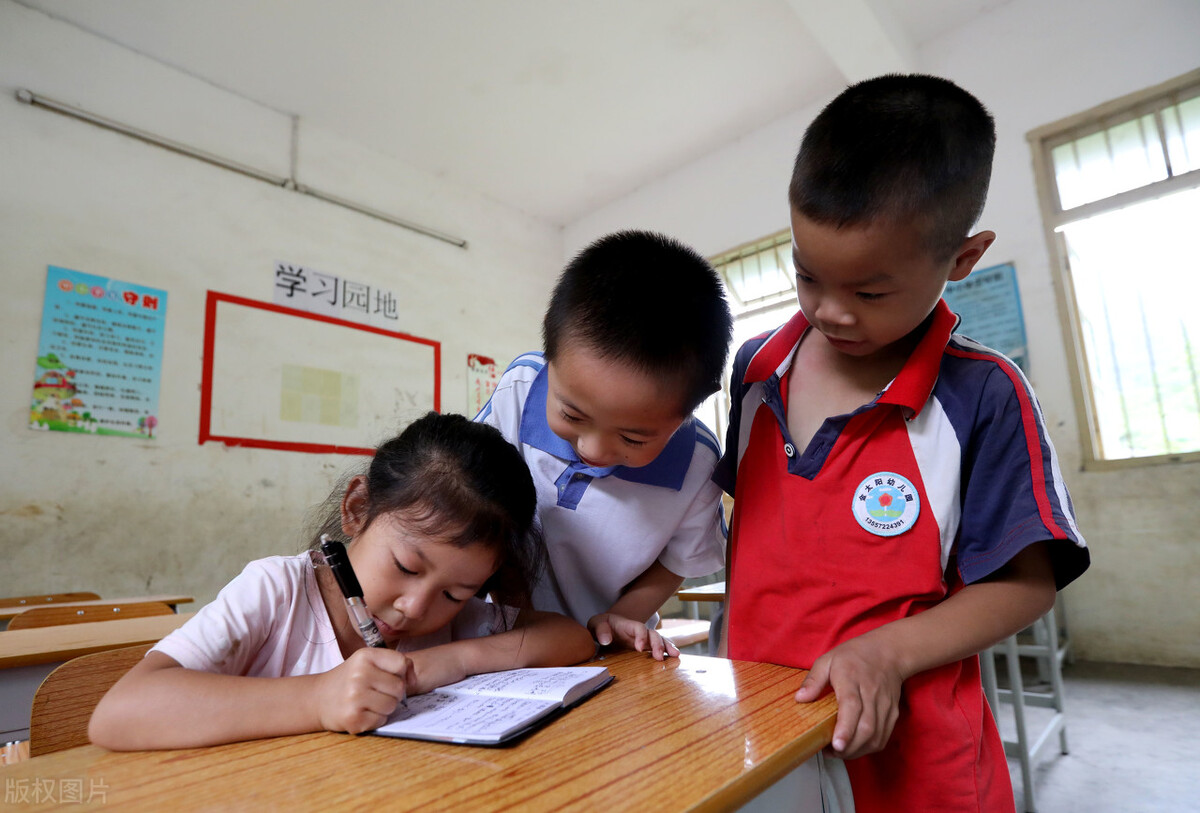 补习班越上越差？小学校长直言：倒退的学生，大多有3个共同点