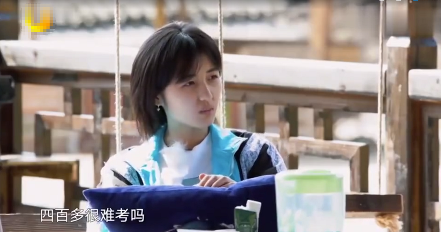 张子枫被曝没有高中毕业证，高考成绩疑不到400，学霸人设引质疑