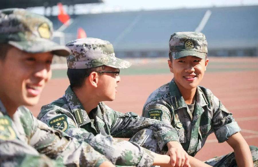 2021全国大学军训时间表出炉，最长将近一个月，还有大学不用军训
