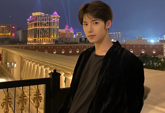 21年“高考分数线”涨还是跌？教育专家说出看法，中等生一本有望