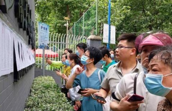 九年一贯制学校真的来了，小升初压力得到缓解，家长表示等到了