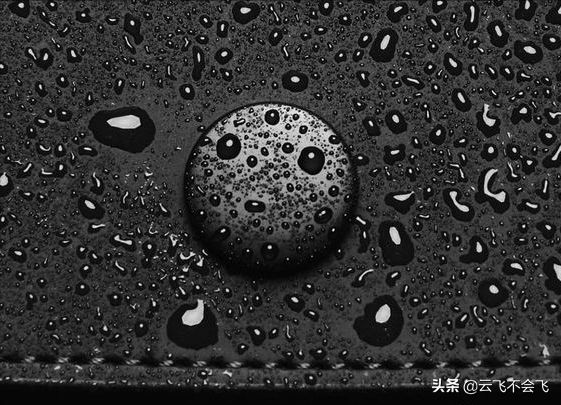 下雨天也要穿得够“品”，4个不得不知道的有品又有料的防雨品牌