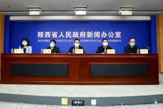 高考学生迎来“坏消息”，大学“学费”要上涨，下半年将开始实行