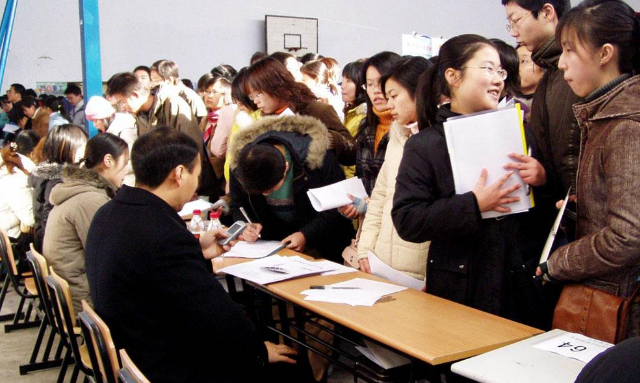 “专科毕业”到底算不算大学生？现实虽然残酷，但尽早认清的也好