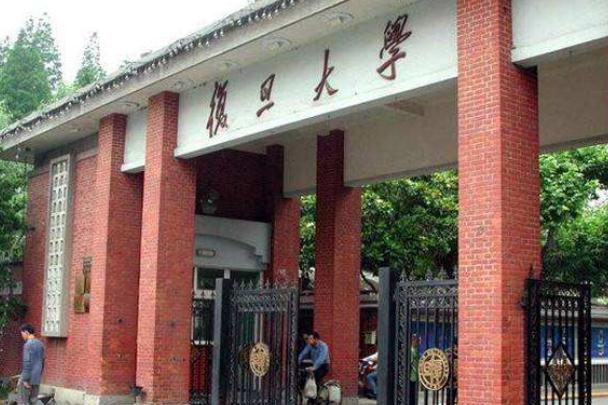 国内文科高校大盘点，各校优势学科很不同，文科生要提前了解