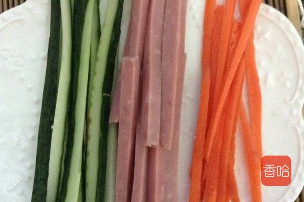 钙片牛奶遇它通通下岗，一小撮煮的汤，全家的钙都补足