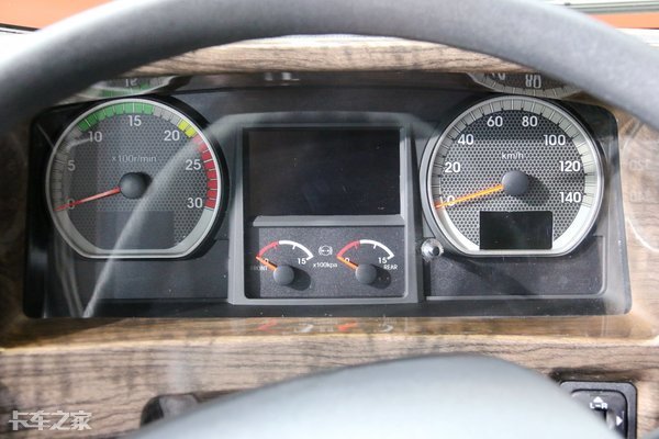 ��ʮ�巢���� �ɰ���AMT Һ����������������޿�ǣ��������