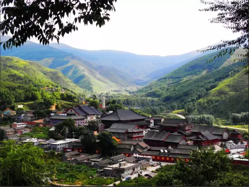 五台山十大寺院名录：五大禅处及其他重要古刹