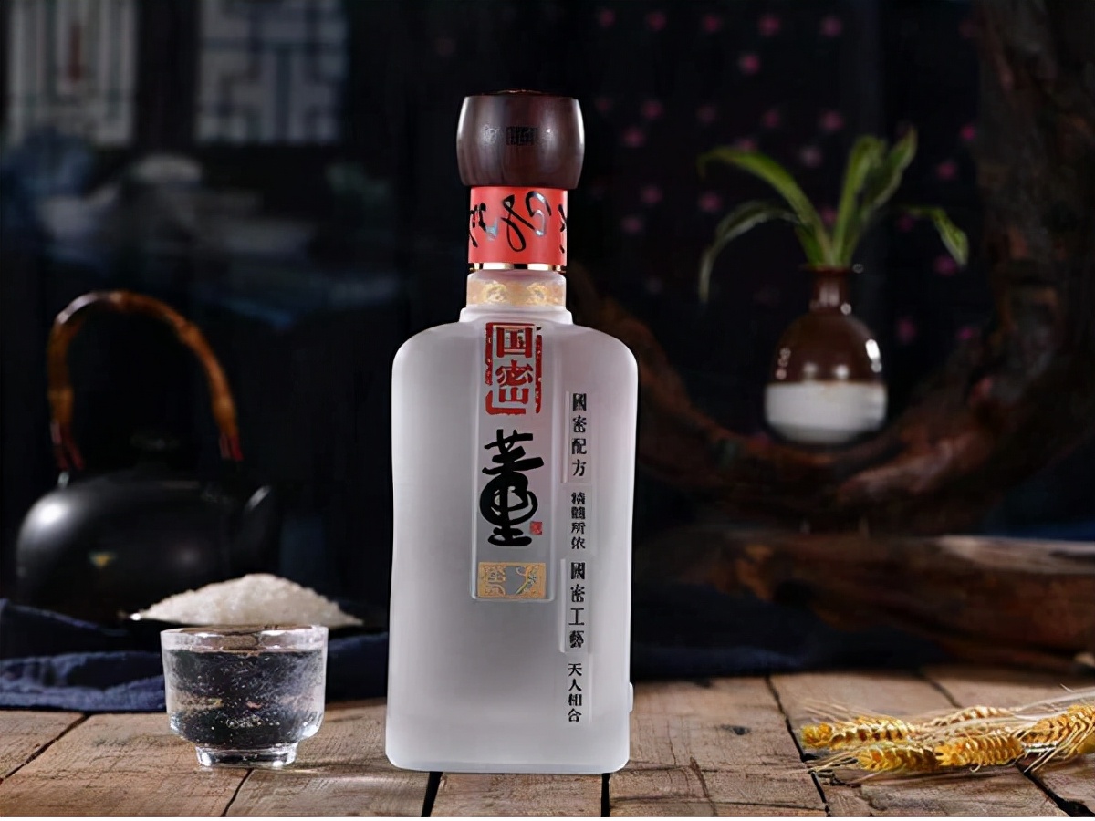 风头一度盖过茅台，被列为“国家机密”的董酒是如何“作死”自己的？