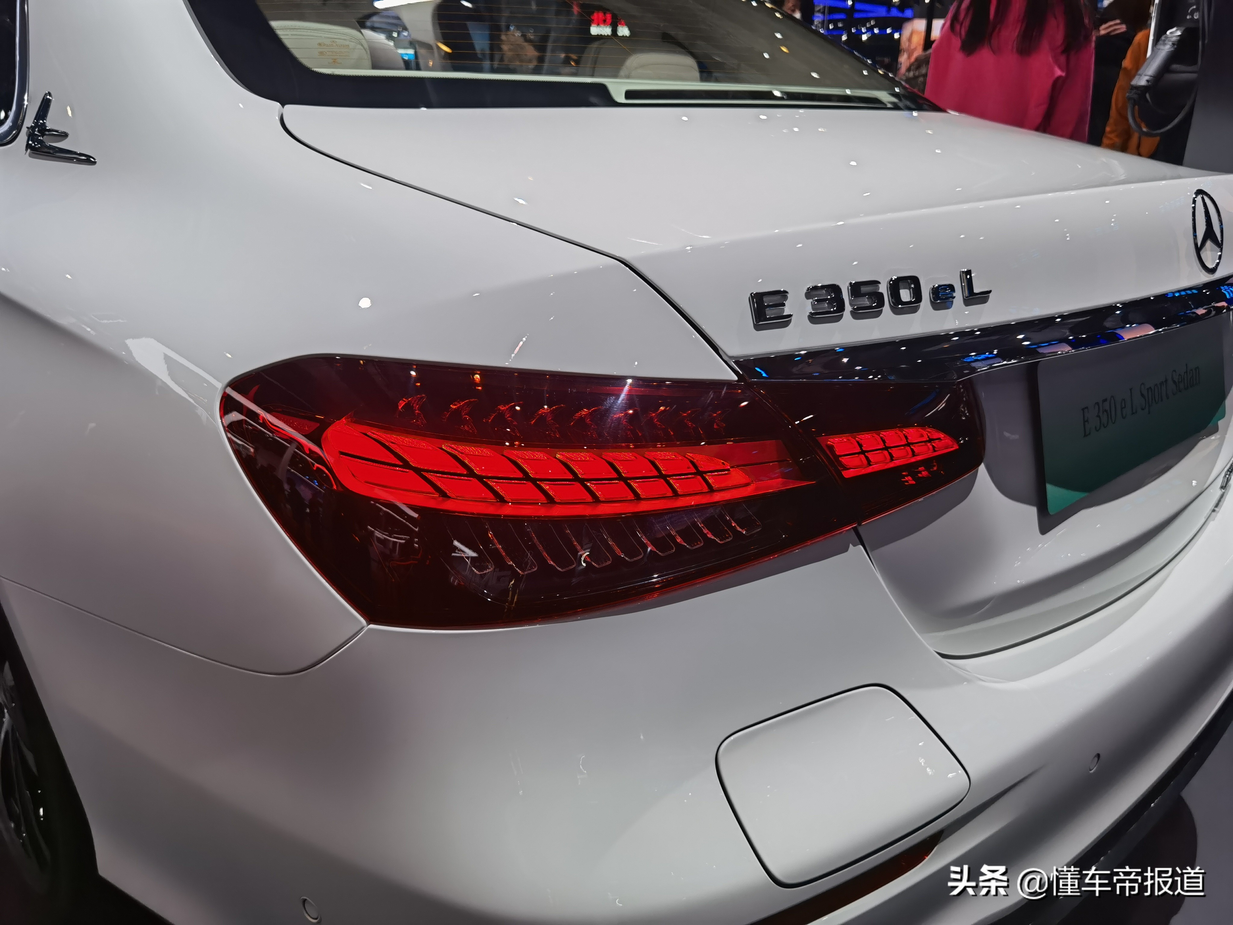 新车 | 售价52.19万元，北京奔驰新款E级PHEV上市