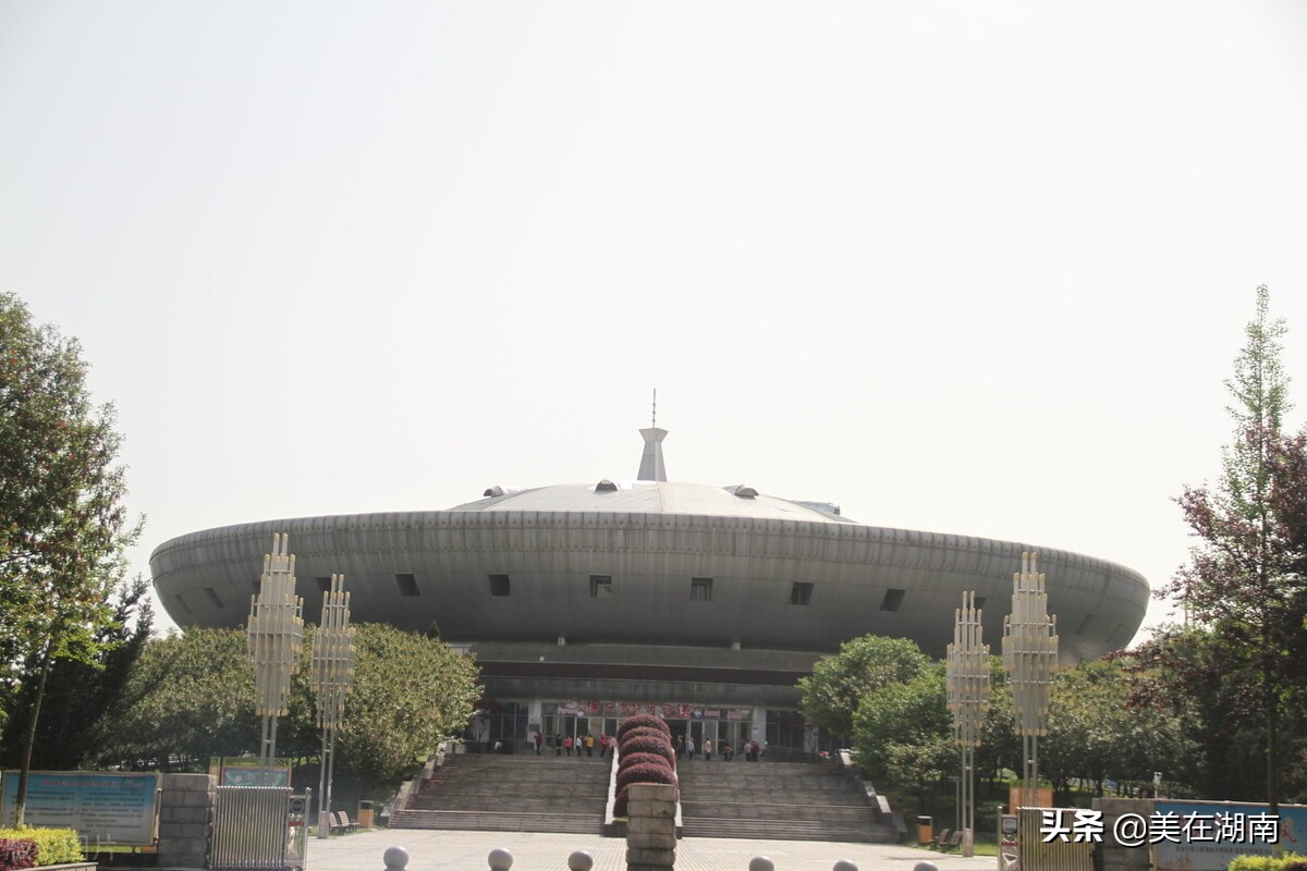 最新湖南这几个学校的高考喜报出来了，有没有你所在地的学校？