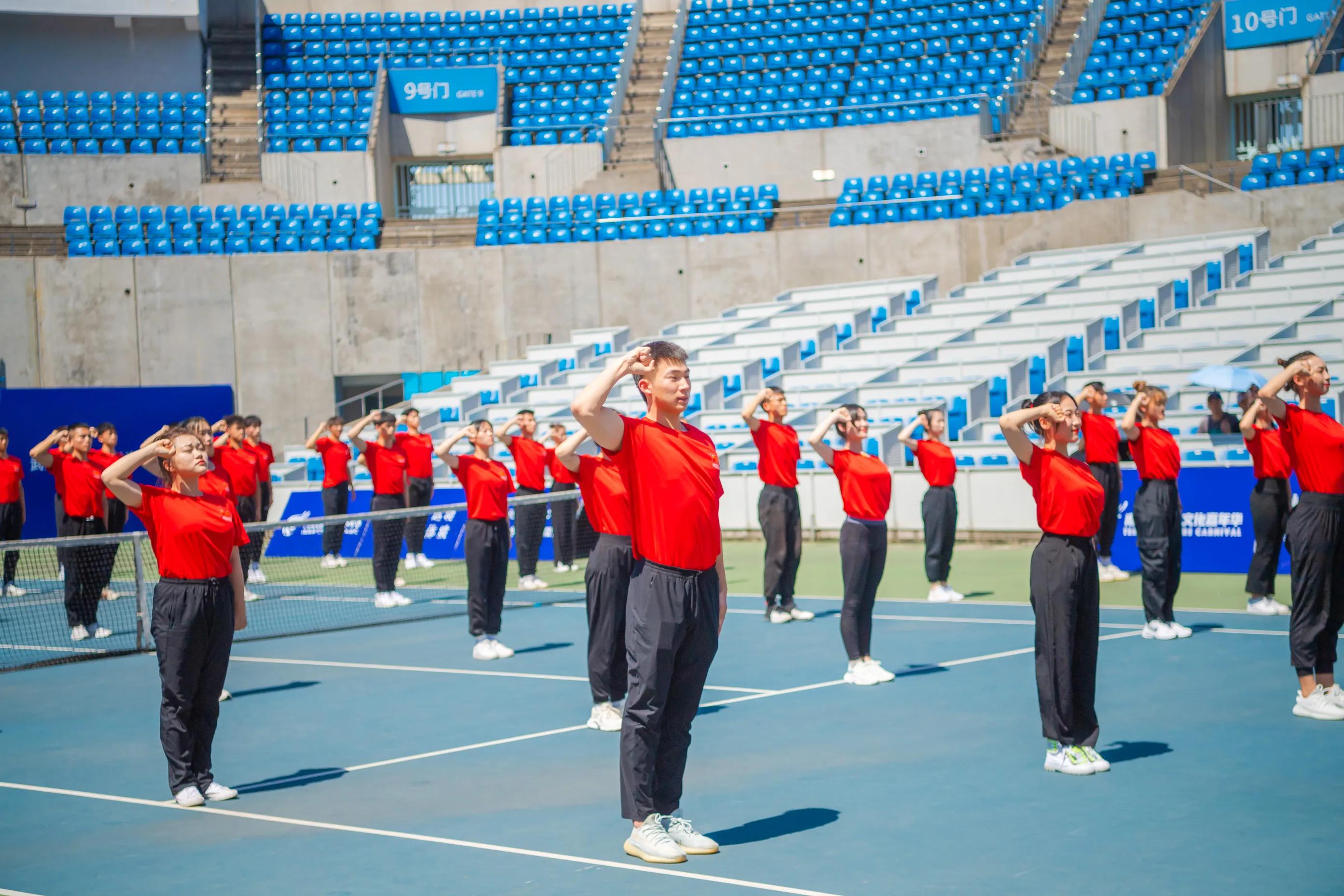 以体育人 、校企一体，华中师范大学成功举办南湖杯网球文化嘉年华