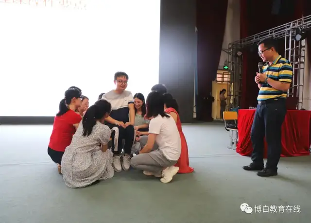 玉林市中小学生“5﹒25”心理健康教育活动月启动仪式在博白举行