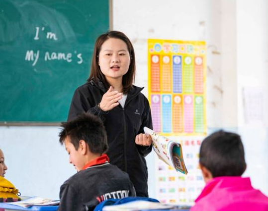 高考英语降分（英语科目传来新消息）