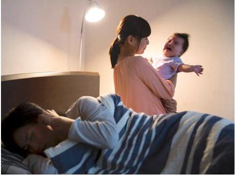 孩子睡前哭闹、夜醒、睡不踏实？试试这些方法，或许能睡个安稳觉