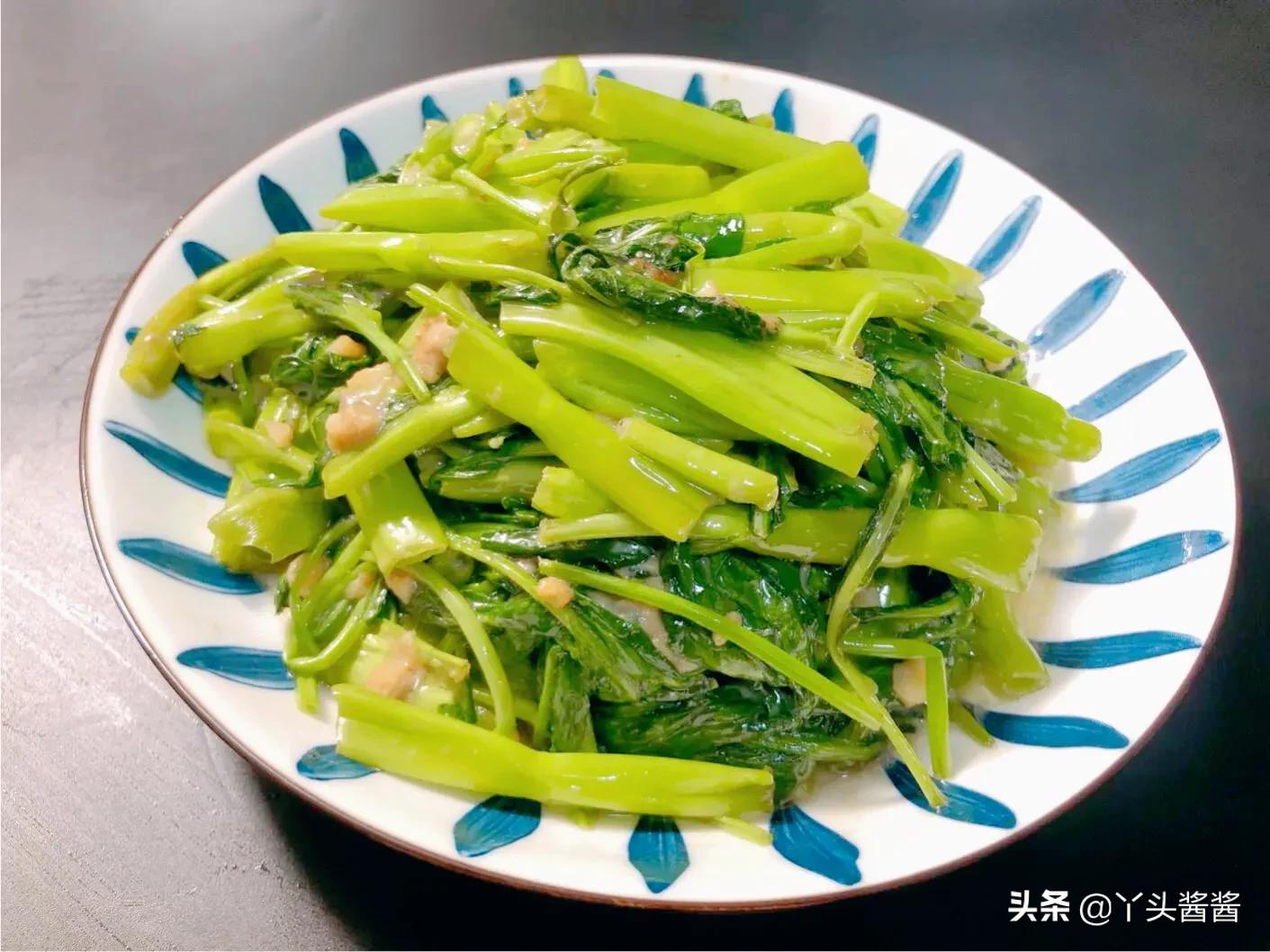 夏至，推荐道13道碱性素菜给大家，简单好做，味美可口，老少都爱