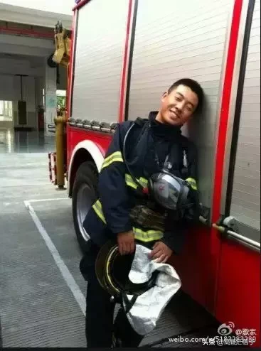 《勇往直前》:他们是英雄,也是平凡人