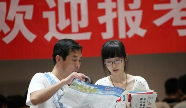 为何高考成绩都是在晚上公布？看似不人性化，其实都是为考生好