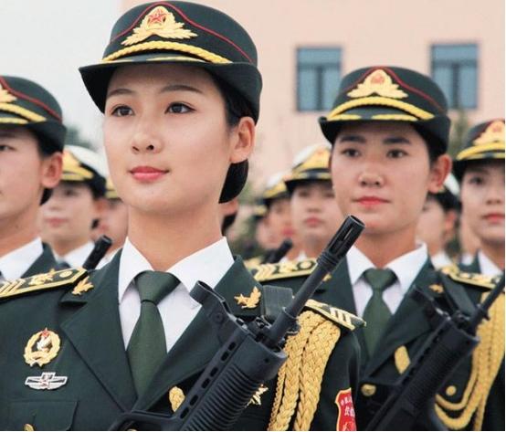 想考军校的女生看过来，这些军校在招女生，毕业还“包分配”