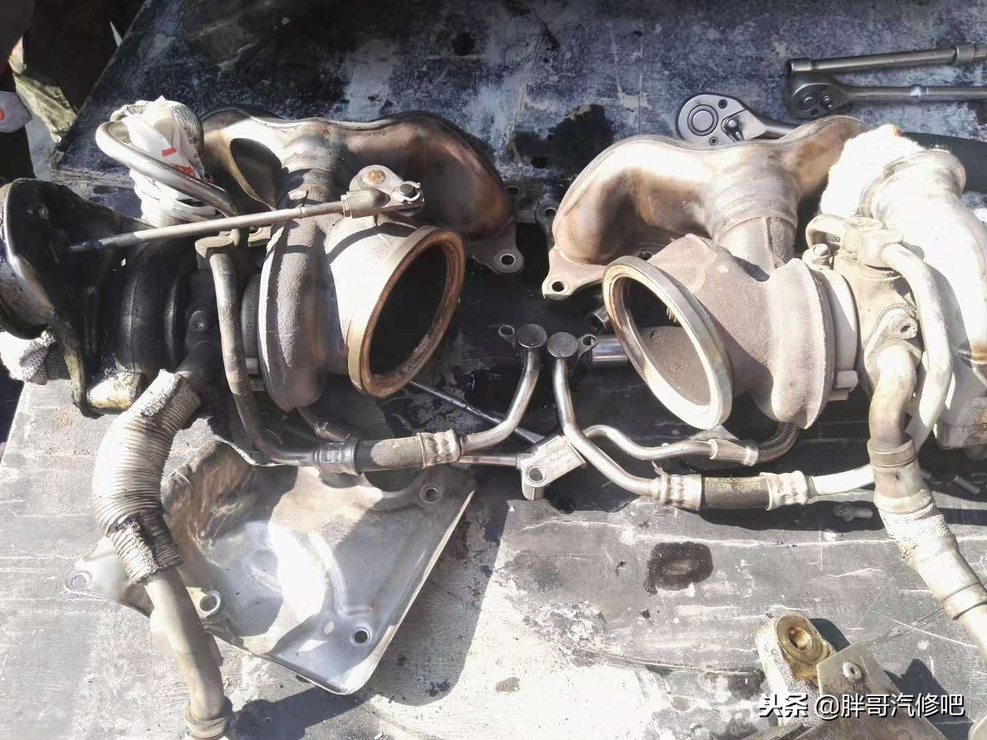 宝马740大修发动机，维修费用惊人，换成油钱胖哥能把车开报废