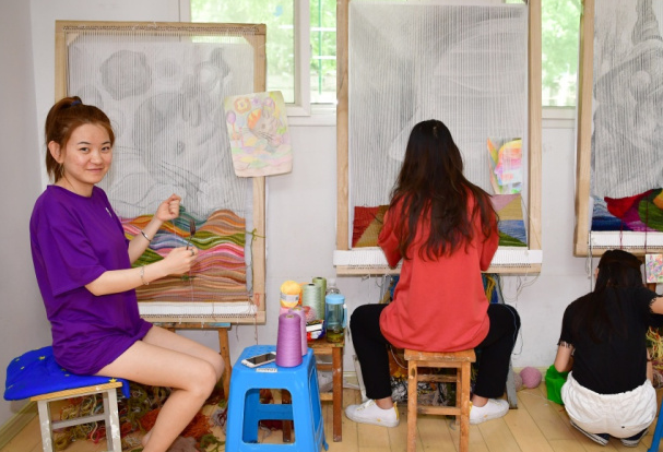 本省上大学VS外省上大学，两者之间有啥差别？过来人表示有话说