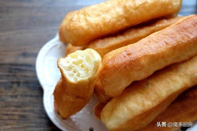 家庭自制油條的做法大全,家庭自制油條的做法大全視頻