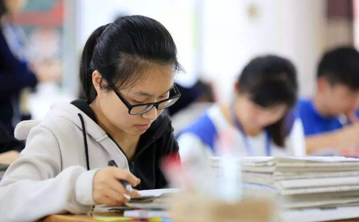 高考前一星期 有用吗（高考不足两星期）