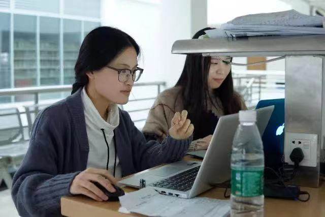 “读研”与“不读研”，两者之间有什么区别？看这3张图就了解了