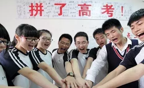 马云复读三次，刘强东只选北上广，大佬们为什么拼了命要参加高考