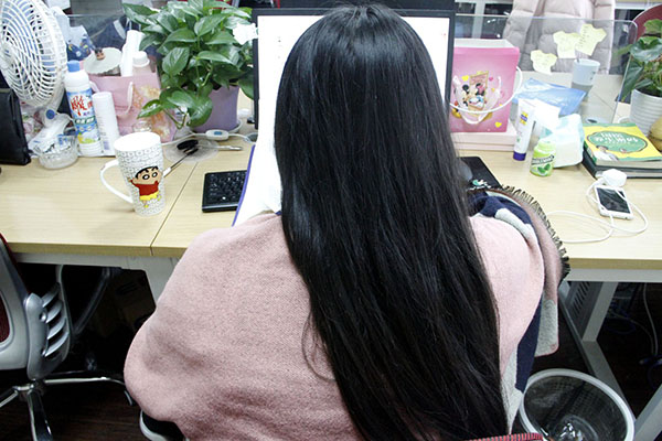 头一天刚洗的头，第二天就油了，是怎么回事？如何让头皮变清爽？