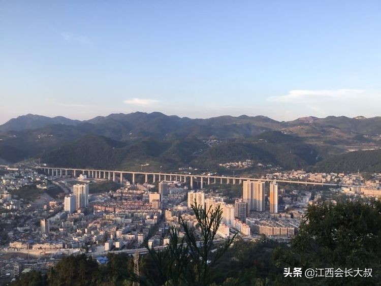 息烽县原驻县企业厂区遗址