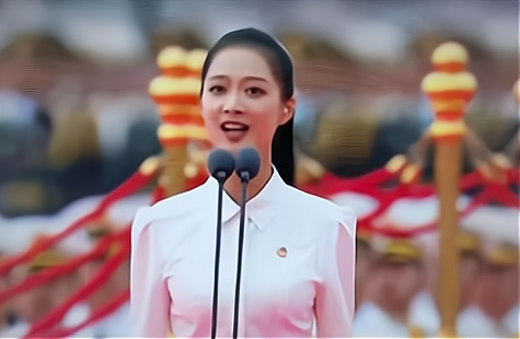声情并茂诵经典，朗诵员演绎震撼人心