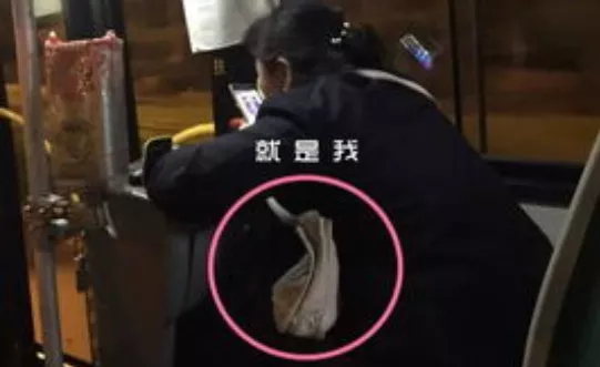 2.4mm厚的“減負(fù)”腰包！防水透氣還巨能裝，運(yùn)動(dòng)沒(méi)有負(fù)擔(dān)感