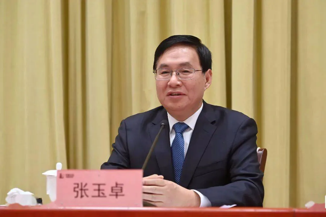 两位正部同日履新！怀进鹏进教育部，创了十八大以来的一个首例