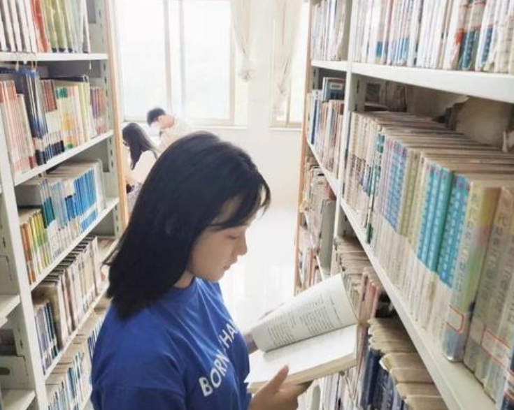 大学期末考试并不难，为什么很多学生会挂科，是老师故意不给过吗