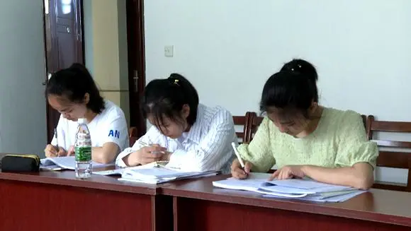 喜报！这3名学生包揽益阳市高考理科前三名