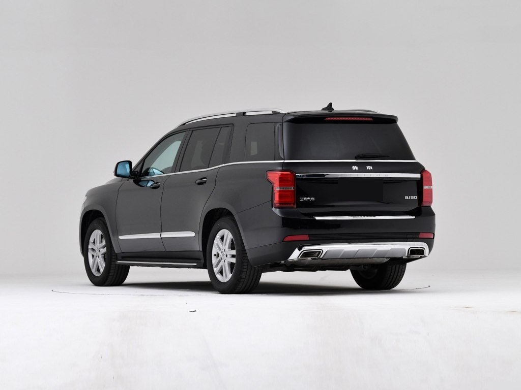 北京bj90价格曝光,最低98.8万,最高128.8万,搭载奔驰3.0t/4.0t