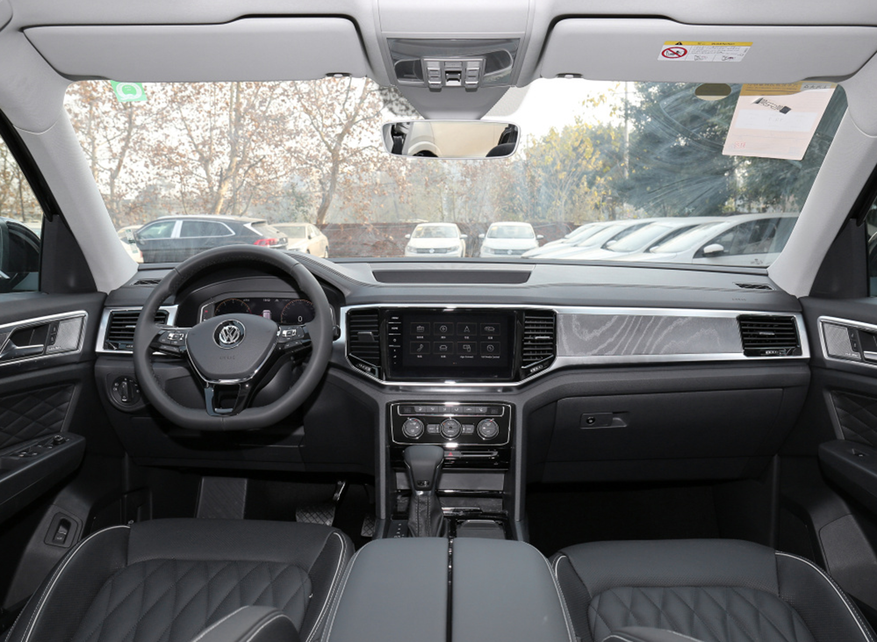 大众沦为"价格屠夫",途昂一口气降5.8万,终于平易近人了