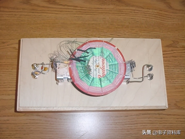 「电路DIY」第2套晶体管收音机