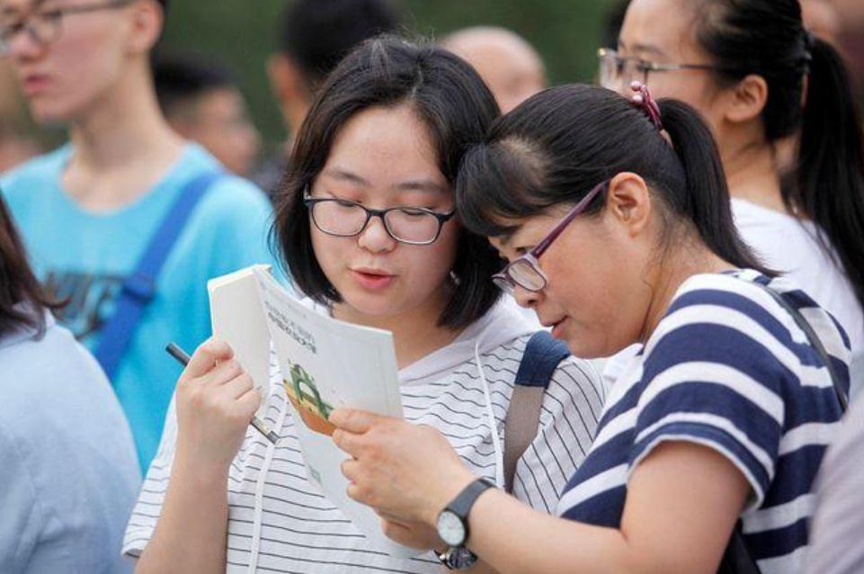 高三模拟考从没过400分，高考有希望上“本科”吗？老师说出实话