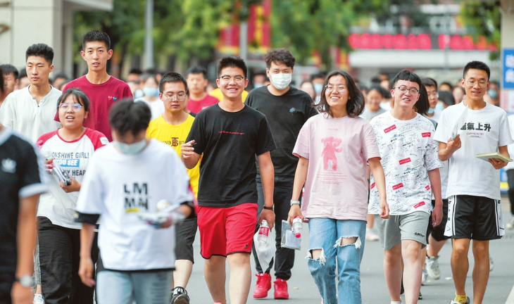 2022年恐成“高考最难年”，三大变化要重视，部分学生或无缘本科