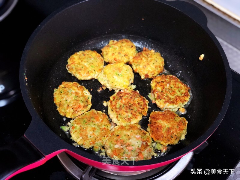 好吃又营养的早餐饼，又香又嫩，只需10分钟就能轻松搞定