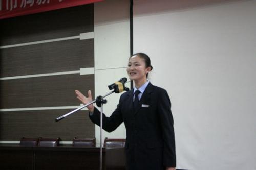 银行培训心得总结（银行柜员职员个人2019年度工作总结）