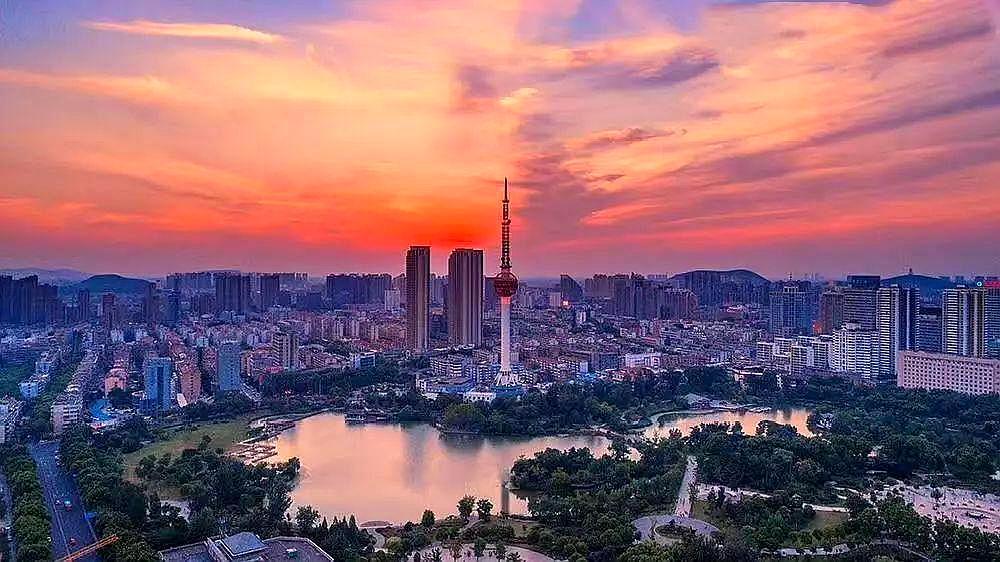 国内首个提出升本的幼儿师范高等专科学校，徐州幼师高专如何更名