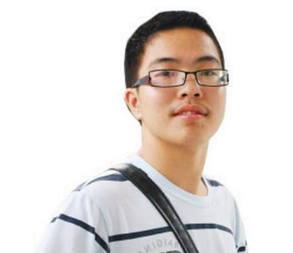 他的高考作文字数不够，难倒了阅卷专家，为何最后却得满分？